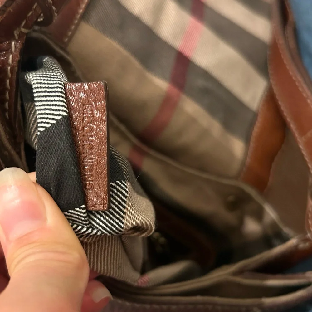 Burberry Leather Crossbody Saddle Bag Purse - Picture 16 of 16